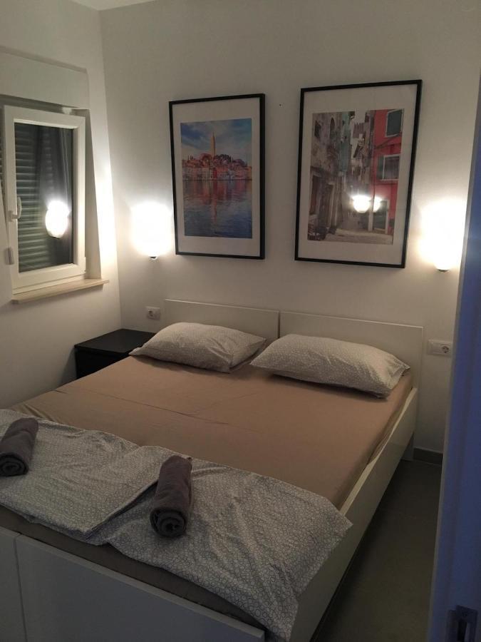 Apartment To Rent Пула Екстериор снимка
